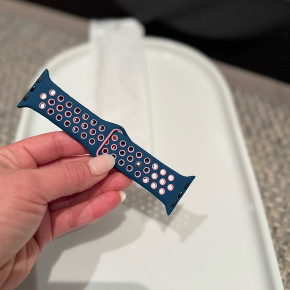 NWT- Apple Watch Sweat Proof Band Blue and Pink Watch S/M - Picture 7 of 7